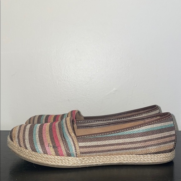Born Women's Franki Flats Size 8 Espadrille Slip On Jute Shoe Striped Multicolor - Picture 1 of 13